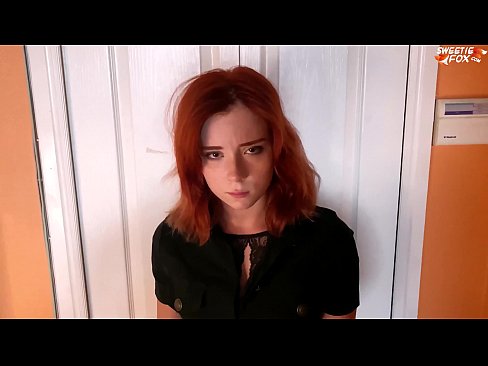 ❤️ La guàrdia de seguretat va castigar a una dona bonica per robar - Cum a la boca ❌ Porno al ca.redpornpictures.ru